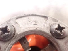 Ridgid 36890 00-R 1/2&Prime; NPT RH Alloy Steel Manual Pipe Threader Die Head (BN28)