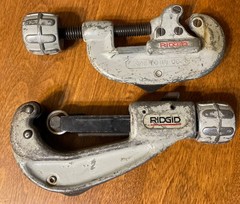 2 Ridgid (No. 15) 3/16 to 1-1/8 and (No. 151) 1/4 to 1-5/8 Tubing / Pipe Cutter