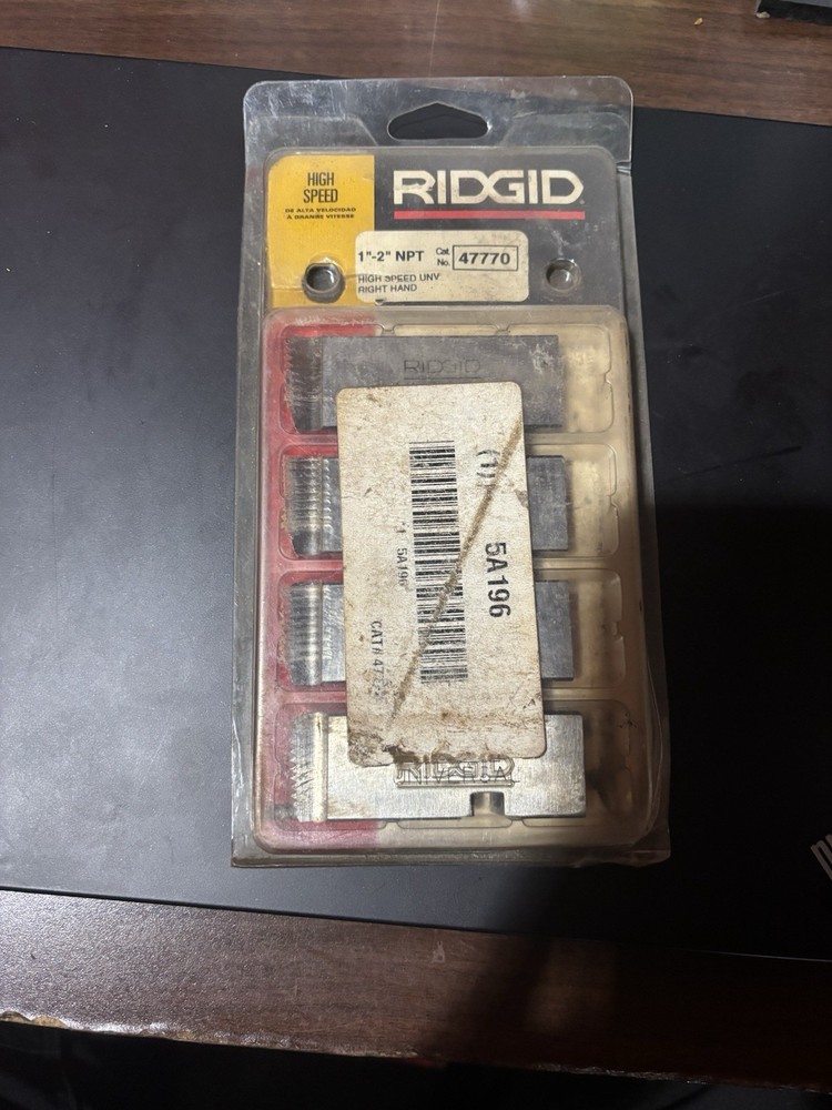 RIDGID High-Speed Right Hand 1&Prime;-2 &ldquo;- 11 1/2 Pipe and Bolt Dies (47770)