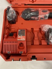 Milwaukee M18 18V Cordless Short Throw Press Tool Kit PEX Crimp Jaws 2674-22C
