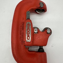 RIDGID Adjustable Heavy Duty Model 2A/202 Pipe Cutter 1/8 in. to 2 in. 2-A