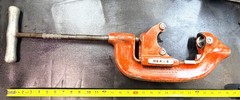 RIDGID 32840 Model 4-S Heavy-Duty Pipe Cutter, 2-inch to 4-inch Steel Pipe USA