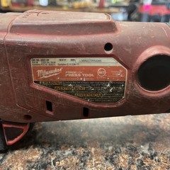 MILWAUKEE 2922-20 M18 FORCE LOGIC PROPRESS TOOL WITH BATTERY P22