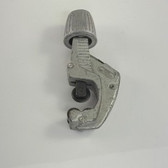 General Tools No. 128 Enclosed Feed Tube Cutter 1/8&Prime;-1-1/8&Prime; Vintage USA Plumbing