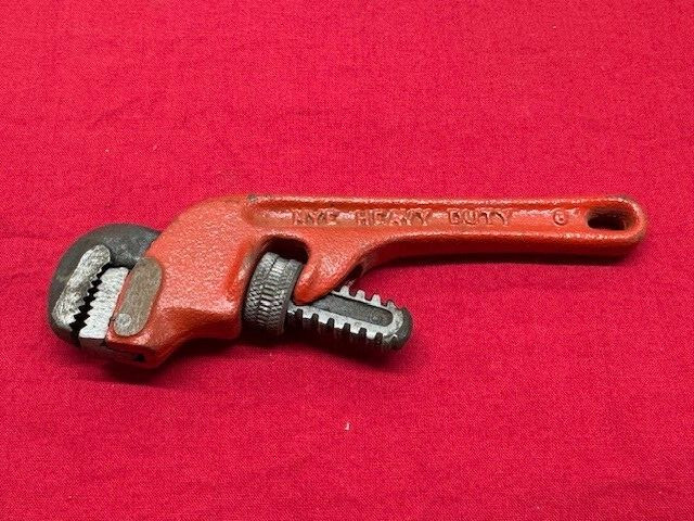 NYE Tool Heavy Duty Offset Pipe Wrench, 6&Prime;, 3/4&Prime; Capacity, Steel Vintage!