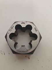 Hex Retnreading Die, Uncoated UNC, 1 1/4&times;7, HSS Osborn Uk