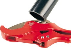 MCC PVC Pipe Cutter VC-42ED Quick Clean Cut, 42mm Capacity made in Japan