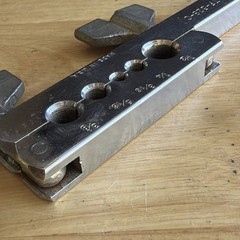 Blue Point SAE Tools Tube Flaring Bar Clamp 3/16&Prime; to 1/2&Prime; TF-528-C Made in USA