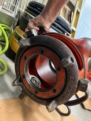 Ridgid 141 Pipe Threader Receding Threader 2 &frac12;&rdquo;-4&Prime; works fine good dies