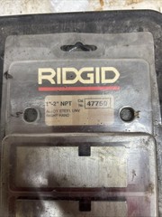 Ridgid Alloy Steel Universal Pipe Die Right Hand 1/2-3/4&Prime; NPT & 1&rdquo;-2&rdquo; NPT