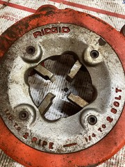 RIDGID #811A Universal Die 1/8&Prime; To 2&Prime; Pipe &ndash; 1/4&Prime; To 2&Prime; Bolt 535 & 300 ED4U 4053