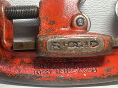 Vintage RIDGID Pipe Cutter No. 2 Heavy Duty 1/8&Prime; To 2&Prime; Ridge Tool Co No 1-2