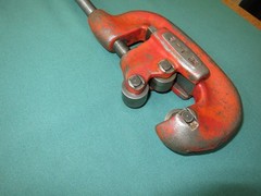 RIDGID No. 1-2 Heavy Duty Pipe Cutter Tool 1/8 To 1 1/4 Trademark Ridge Tool Co