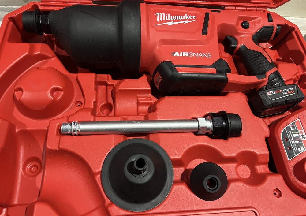Milwaukee M12 Drain Cleaning Air Gun Kit (2572B-21) 4.0 BATTERY