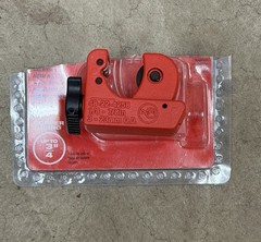 Milwaukee 3/4 in. Mini Copper Tubing Cutter New Open Box