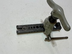 Ridgid 458 Flaring Tool 45 Degree 1/8&Prime;- 3/4&Prime;