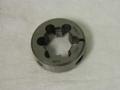 Interstate 03863958 M18 x 1.5&Prime; 1-1/2&Prime; Od HSS Round Die Qty. 1