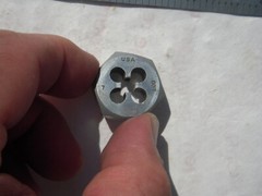 NEW MADE IN THE USA HIGH SPEED STEEL 1&Prime; METRIC HEX DIE X M7 X 1.0MM