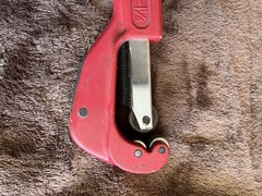 3/8-2 Screw Feed Pipe Cutter, 3/8 in to 2 in Capacity (MPN 3/8-2)