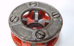 RIDGID 00-R Pipe Threading Die Head Set, 1&Prime; & 3/4&Prime;