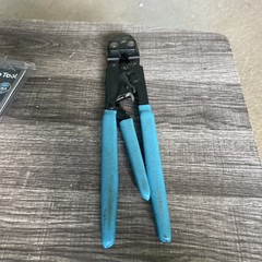 SharkBite Plumbing PEX Clamp Tool 3/8&Prime; to 1&Prime; 865895, USA
