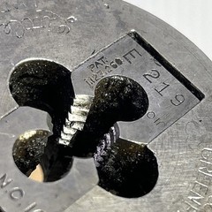 GTD Little Giant 3/8&rdquo; NC 16 2-3/4&rdquo; Size Adjustable Threading Die Insert Collet