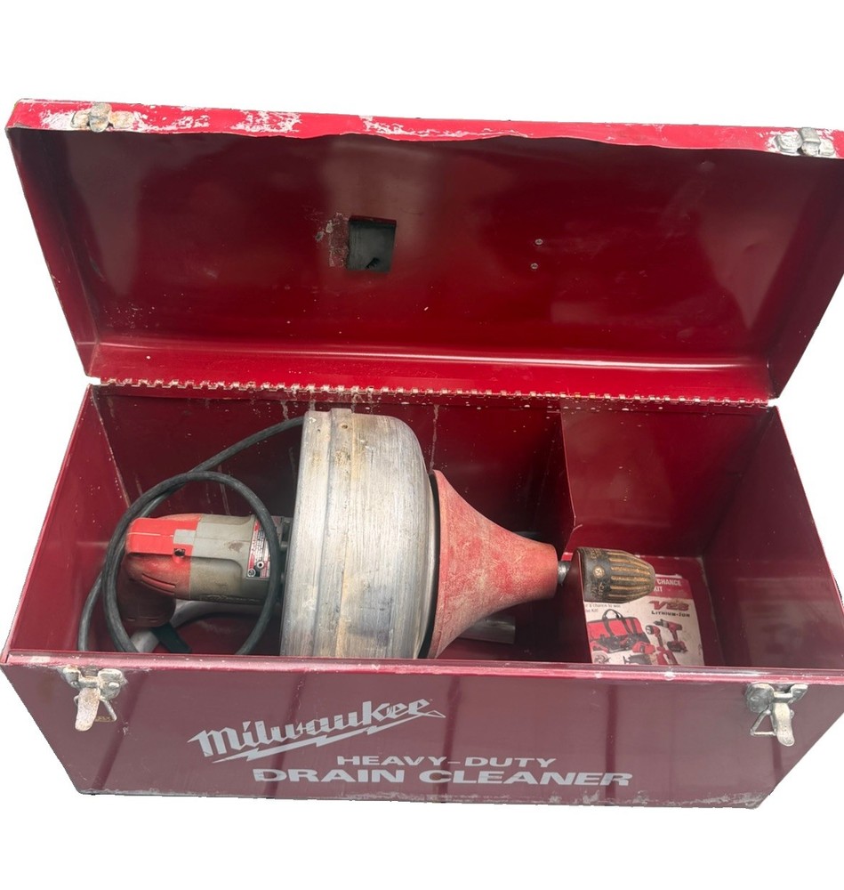 Milwaukee 0566-1 Heavy Duty Drain Cleaner 25 ft. Cable With Metal Case & Guide