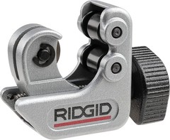 Ridgid &ndash; CC247 RIDGID 40617 Model 101 Close Quarters Tubing Cutter, 1/4-inch to