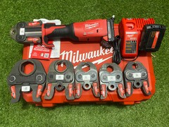 Milwaukee 2922-22 M18 FORCE LOGIC One Key Copper Press Tool Kit With CTS Jaws