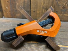 Klein 1-5/8&Prime; Quick Adjust Tubing Cutter | 50061 | 1/8&Prime; to 1-5/8&Prime; CuttingCapacity