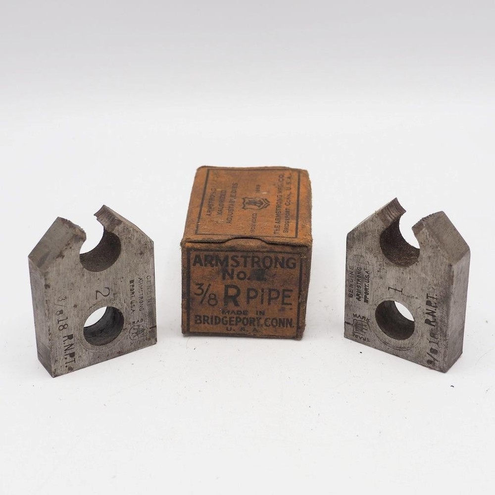Armstrong Bros. Adjustable Dies for Pipe No.2 Size 3/8&Prime;