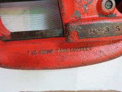 Ridgid No. 3-S 1&Prime; to 3&Prime; Capacity Heavy Duty Pipe Cutter &ndash; Preowned