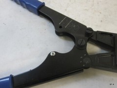 EFIELD ASTM F1807 PEX Pipe 1/2 & 3/4 COMBO Crimp TOOL ONLY