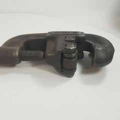 RIDGID #202 HEAVY DUTY 1/8&Prime; TO 2&Prime; WIDE ROLL PIPE CUTTER &ndash; USED SHOP TOOL