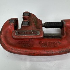 Lot of 3 Ridgid Heavy Duty Pipe Cutter 1/8in to 2in Models 1ea No2A 2ea No 202
