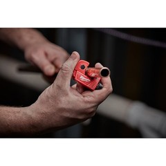 Milwaukee Tool 48-22-4251 1&Prime; Mini Copper Tubing Cutter