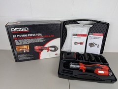 RIDGID RP 115 Mini Press Tool Kit 1/2 in to 3/4 Copper Stainless and 1 Battery