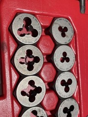 BOSCH TAP & DIE 37 PIECE TOOL SET 396501 SPIRAL POINT HEX DIES USA STEEL