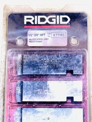 RIDGID 47745 1/2&Prime; to 3/4&Prime; &ndash; 14 NPT Universal Dies Alloy RH #2