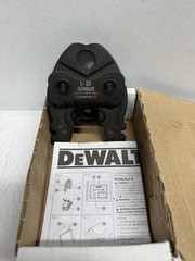Dewalt DCE215034 , 3/4&Prime; Compact PEX F1807 Press Jaw