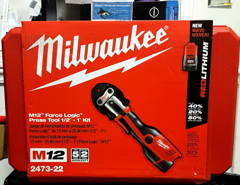 Milwaukee (2473-22) M12 12V Lithium-Ion Force Logic Cordless Tool Kit (NEW)