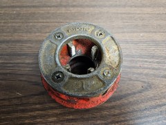 Milwaukee M18 FUEL 2874-20 Pipe Threader Tool w/ Ridgid 1&Prime; & 1-1/4&Prime; Dies Only