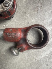 RIDGID 00-R 3/4&Prime; And 1 Pipe Threader Die Head w/ RIDGID Ratchet Handle Used