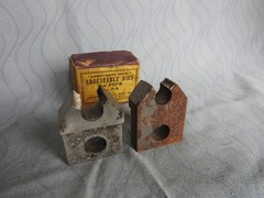 Vintage Armstrong Bros. Adjustable Dies for Pipe No.2A Size 1/2&Prime;.R