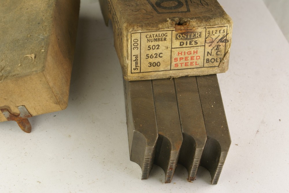 OSTER 300 502 562C SERIES 5/16&Prime; NC BOLT DIES USED