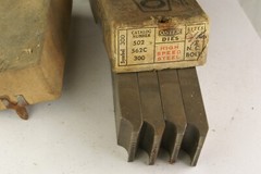 OSTER 300 502 562C SERIES 5/16&Prime; NC BOLT DIES USED