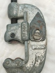 Lot of 2 RIDGID No 15 3/16&Prime; &ndash; 1-1/8&Prime; & PROTO No 350 1-1/8&Prime; Tubing Pipe Cutter