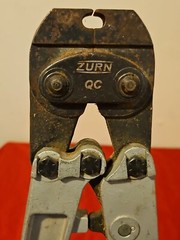 ZURN QC ~ Quick Clamp ~ PEX Pinch Crimping Tool ~ QCRTQC