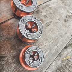 RIDGID 00-R Pipe Threader 1&Prime;, 3/4&Prime;, 1/2&Prime;, & 1/8&Prime; &ndash; 5 PIECE SET Rachet @ 4 Dies