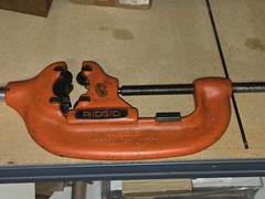 Ridgid 44-S 2-1/4&Prime; &ndash; 4&Prime; 4 Wheel Pipe Cutter